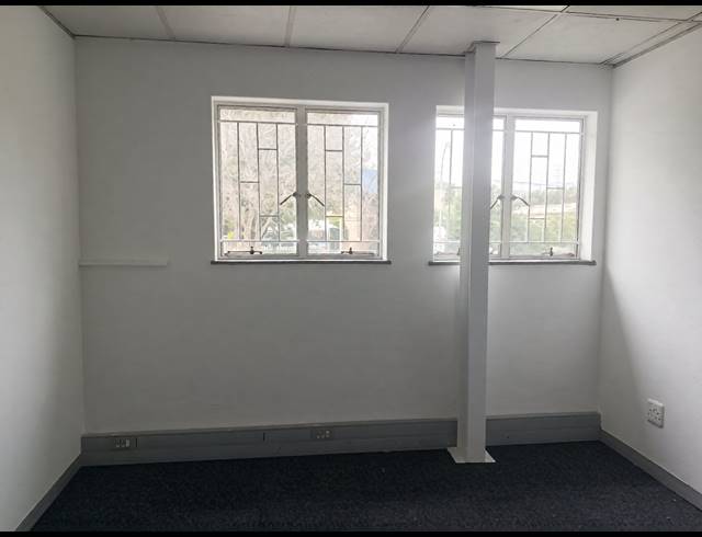 420M² WAREHOUSE TO LET IN MEADOWDALE